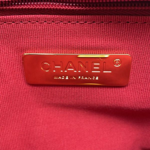 シャネル 19 フラップ バッグ ココマーク ラムスキン チェーンショルダーバッグ