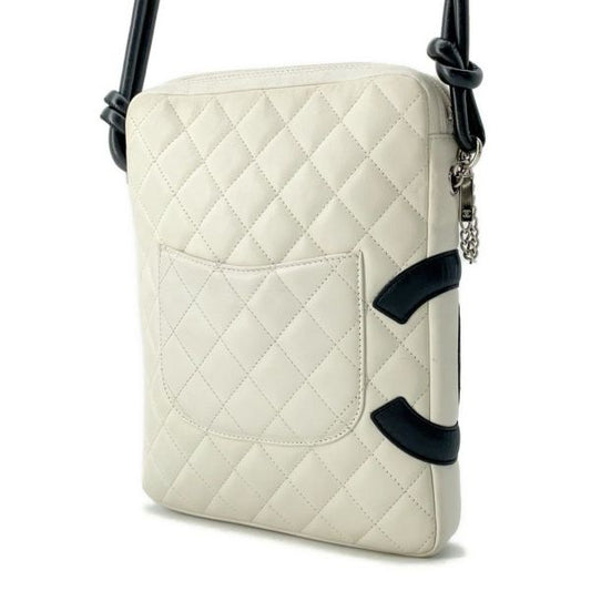 シャネル ンボンライン ミディアム ココマーク ショルダーバッグ